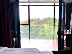 -上海怡沁园度假酒店