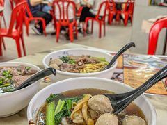 -颂记牛肉粉