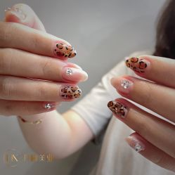 -丹曦·美甲美睫