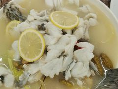 -强记湛江鸡饭店·二十七年老字号(拱北店)