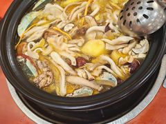 -菌之家·专业纯野生菌火锅·特色炒菌