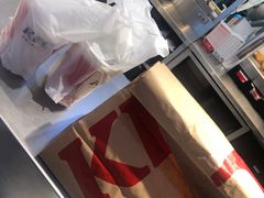 -肯德基(凯德国贸店)