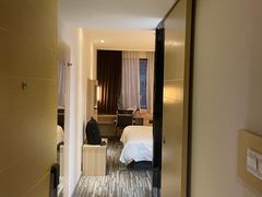 -城市便捷酒店(武汉万象城北湖正街店)