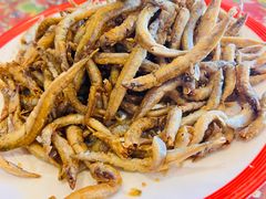 -闯关东东北农家菜(崂山石老人店)