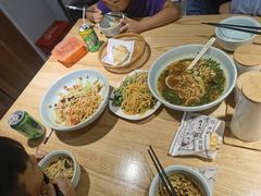 -味绝西面
