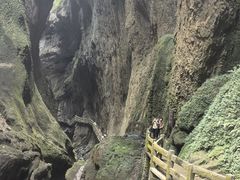 -龙水峡地缝景区