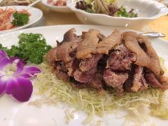-上海佘山世茂艾美酒店