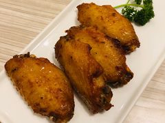 -必胜客(证大大拇指店)