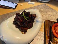 -穹六人间 people 6(岳阳路店)
