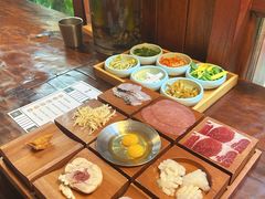 -银米·云南传统过桥米线(双廊黑金冠店)