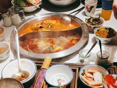 -卤校长重庆火锅(国兴店)