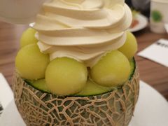 哈密瓜冰淇淋-玲婧胡同·生日蛋糕·餐厅(嘉里城店)