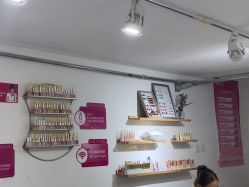 -瞧·享轻奢美甲美睫