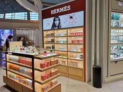 -日上免税店(三径路t3店)