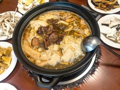-菌之家·专业纯野生菌火锅·特色炒菌
