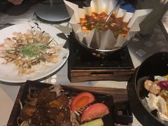 -穹六人间 people 6(岳阳路店)