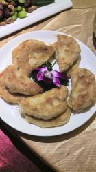 萝卜丝饼-鑫淼餐饮娱乐中心(江东街店)