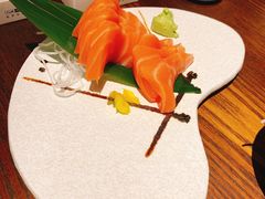 三文鱼腩刺身-鸟屯(三里屯店)