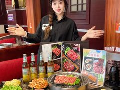 -啊美丽炭火烤肉(滑翔一店)