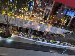 -肥肥虾庄·金牌油焖大虾(杨园滨江时代walk店)
