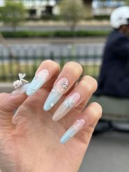 -槿里日式美甲工作室