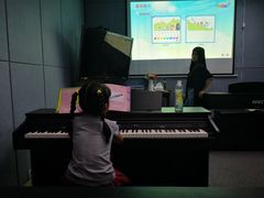 -罗兰数字音乐教育(徐汇校区)