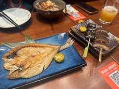 -8PINTS八品脱·日料·烧鸟·精酿小酒馆(莘庄店)