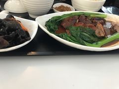 -百事佳烧鸭牛腩(上海虹桥站店)