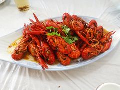 麻辣小龙虾-1910老鲁味海鲜·戳子肉·青岛菜(金沙滩店)