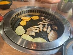 -香猪坊韩国烤肉专属门店(魏公村店)