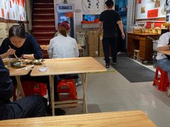 -柳州肥姨妈大骨螺蛳粉(双阳路店)
