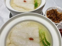 -尘香•传统川菜(创汇首座店)