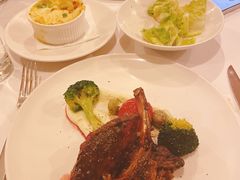 -WOLFGANG PUCK KITCHEN & BAR(迪士尼小镇店)