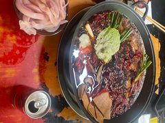 -黄潇洒老火锅(九眼桥宏济巷店)