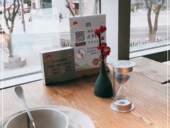 -蜜桃餐厅·伴山(湖滨商业街店)