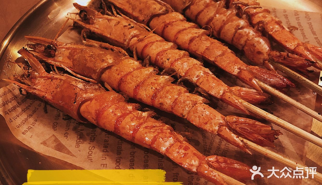 不吃后悔！期待已久的骚烤庄终于来了