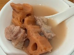 -莲餐厅·湖北菜·潜江小龙虾店(愚园路店)