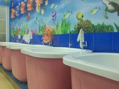-楠木种子游泳馆(李沧万达店)