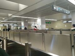 -铁西广场(地铁站)