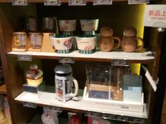-星巴克臻选(南京金茂览秀城店)