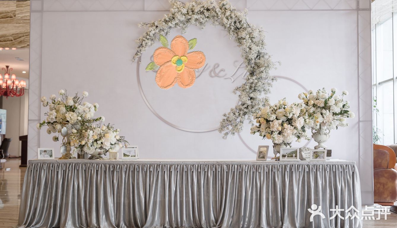 现在回想起备婚的种种经历，还是感觉到幸运与高兴