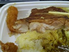 -玛格萝妮(汇智国际商业中心店)