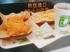 -德克士(益庄北国店)