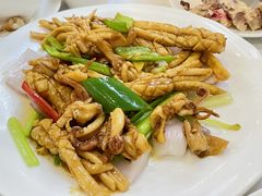 爆炒鱿鱼-文记壹心鸡(宝华路店)