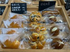 -yeast面包店