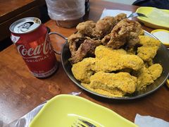 -BHC炸鸡(明洞总店)