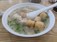 -珊珊小笼馆(仙霞路店)