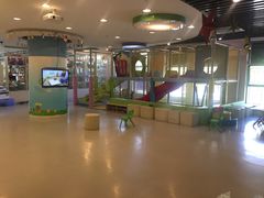 -爱乐梵国际儿童教育中心(古美店)