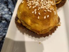 蜜汁叉烧酥-新雅(丰盛里店)