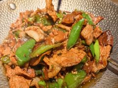 牛肝菌辣子炒肉-茄子恰恰·新云南小炒(坪山益田店)